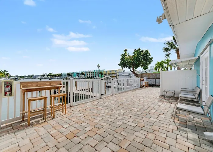 Waterfront 2 Mins 2 - Dock & Pet Friendly Ferienhaus Clearwater Beach