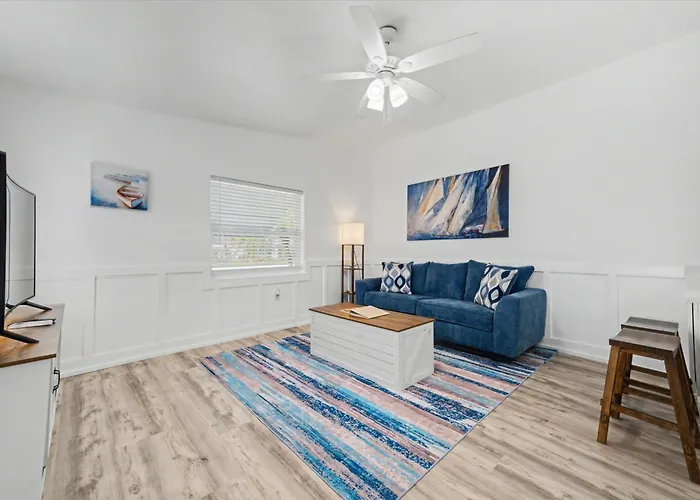 Waterfront 2 Mins 2 - Dock & Pet Friendly Ferienhaus Clearwater Beach