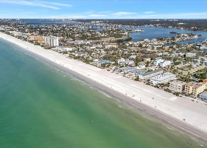 Waterfront 2 Mins 2 - Dock & Pet Friendly Ferienhaus *